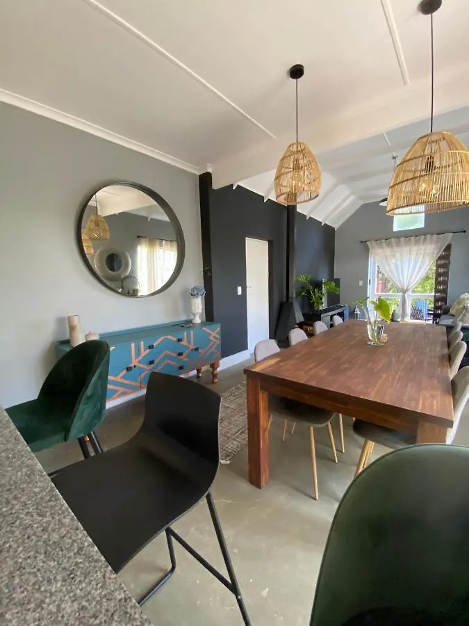 Villa Cosy And Unique Family Retreat In Hout Bay Kapstadt 0*,  Südafrika