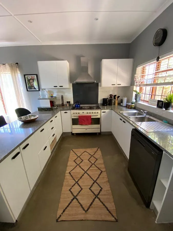 Villa Cosy And Unique Family Retreat In Hout Bay Kapstadt Südafrika