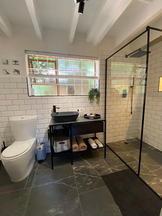 Villa Cosy And Unique Family Retreat In Hout Bay Kapstadt
